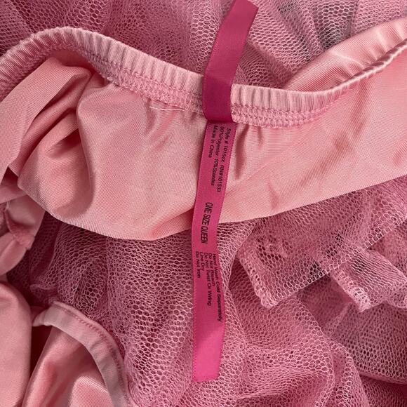 Seven ‘Til Midnight Pink Tear Drop Short Petticoat - Picture 5 of 6